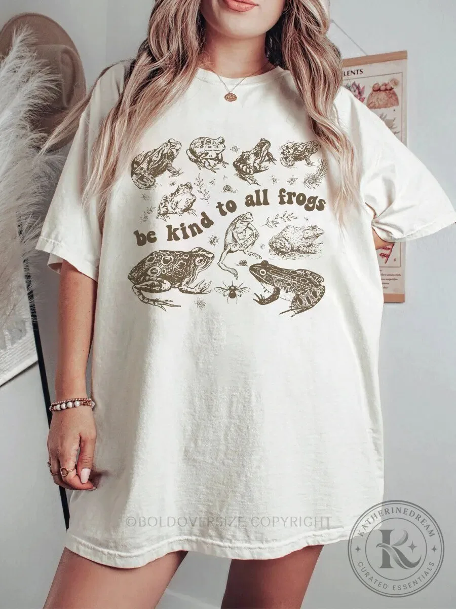 Vintage Frog Be Kind To All Frogs Graphic T-Shirt