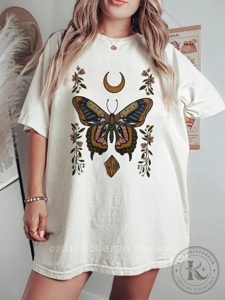 Vintage Butterfly Moon Floral Boho Aesthetic T-Shirt